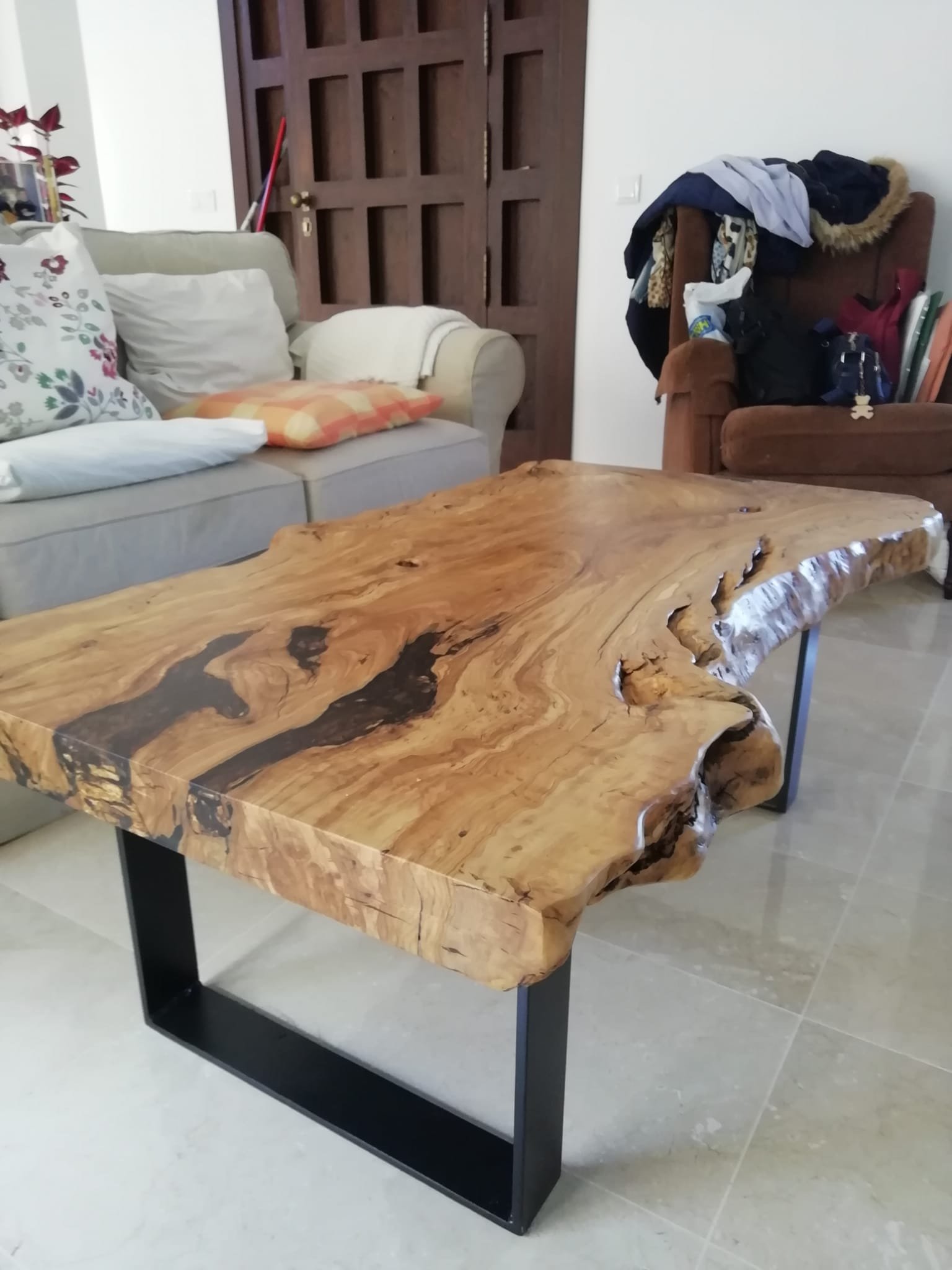 mesas de 60 cm en madera de olivo mesas de 60 cm en madera de olivo