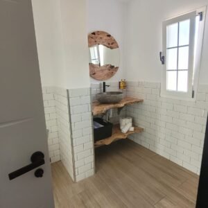 Encimeras de Baño de 100x50 cm en Madera de Olivo