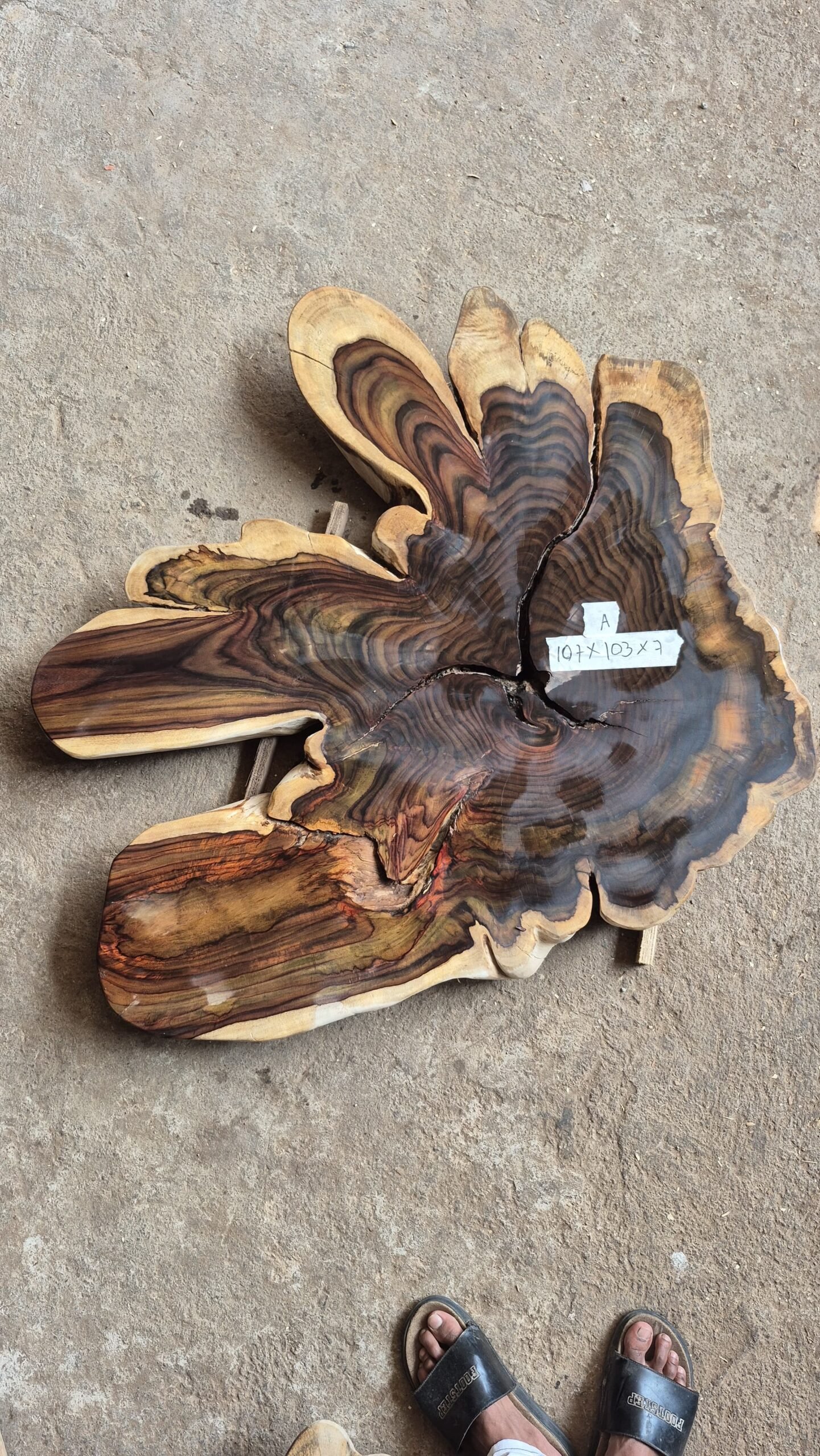 espejos de 60 cm en madera de olivo (copia) espejos de 60 cm en madera de olivo (copia)